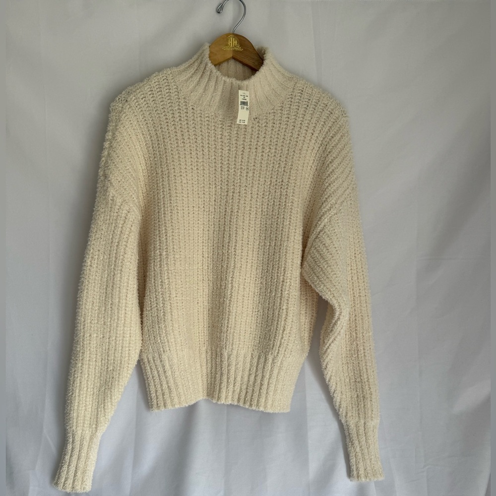 Aerie Offline Marshmallow Moves Turtleneck Sweater
